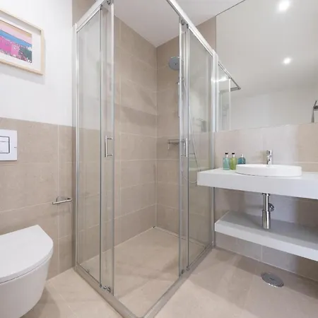 Branca 120 Porto de Mos (Lagos)